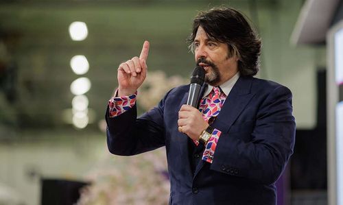 Laurence Llewelyn Bowen's top interior tips and trends